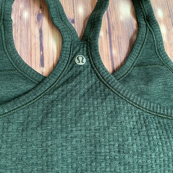 Lululemon Hunter Green Tank top - Picture 4 of 4